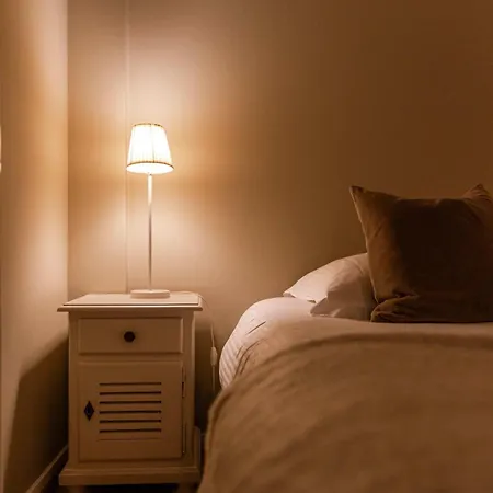 Huswell - Spacious Near The In